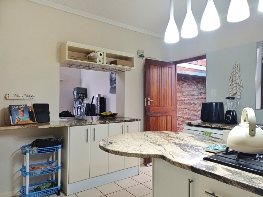 4 Bedroom Property for Sale in Reebok Western Cape
